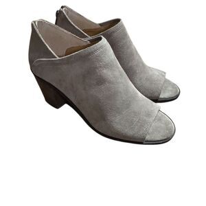 NWOT Lucky Brand Women's Peep Toe Ankle Booties Size 7 Block Heel